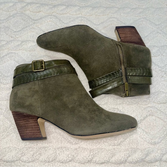 Cato Olive Green Ankle Boot & Purse Bundle - Picture 6 of 11